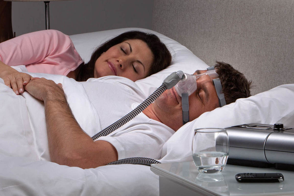 CPAP masks for side sleepers